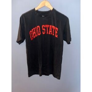 Ohio State Buckeyes T Shirt P2 Pyro Player Black Short Sleeve Medium